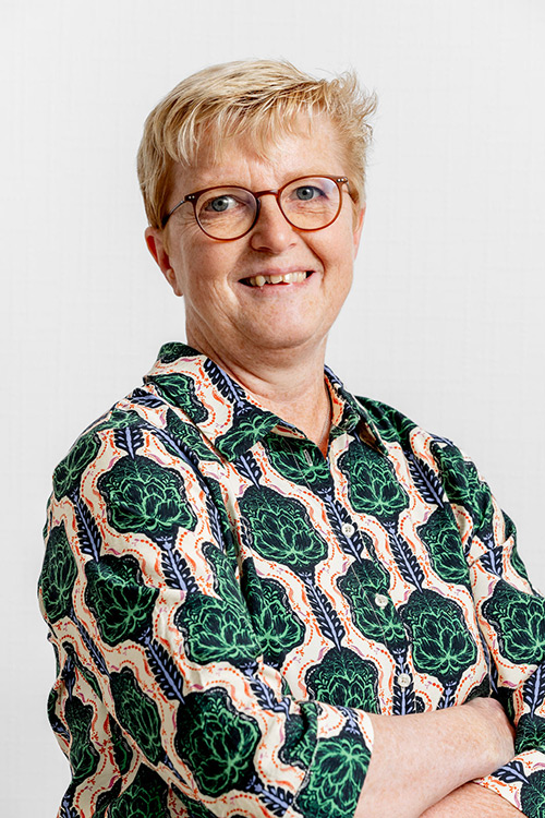 Christa MÜLLER