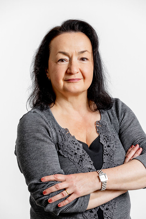Dr. Ellen SCHORKOPS